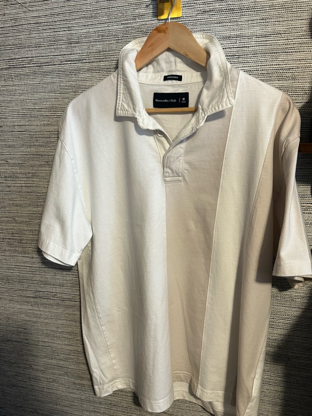 Abercrombie & Fitch Men's Cream/Tan Polo Shirt